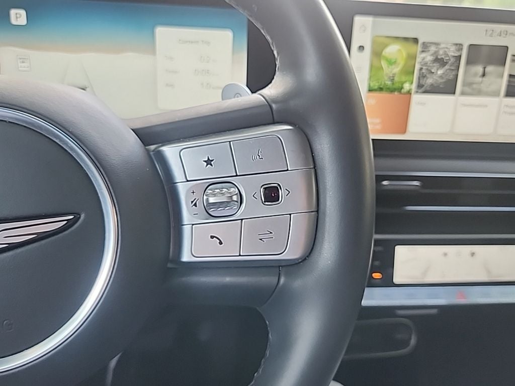 2023 Genesis GV60 Advanced AWD