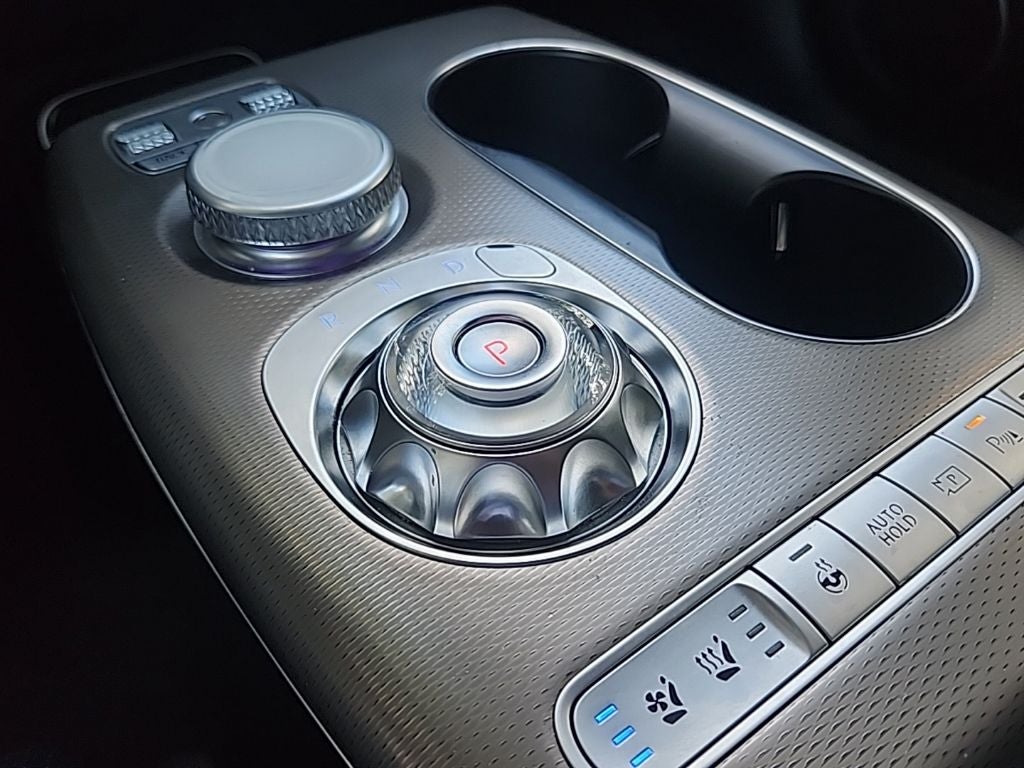 2023 Genesis GV60 Advanced AWD