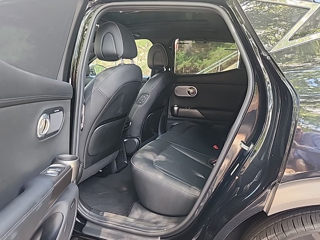 2023 Genesis GV60 Advanced AWD