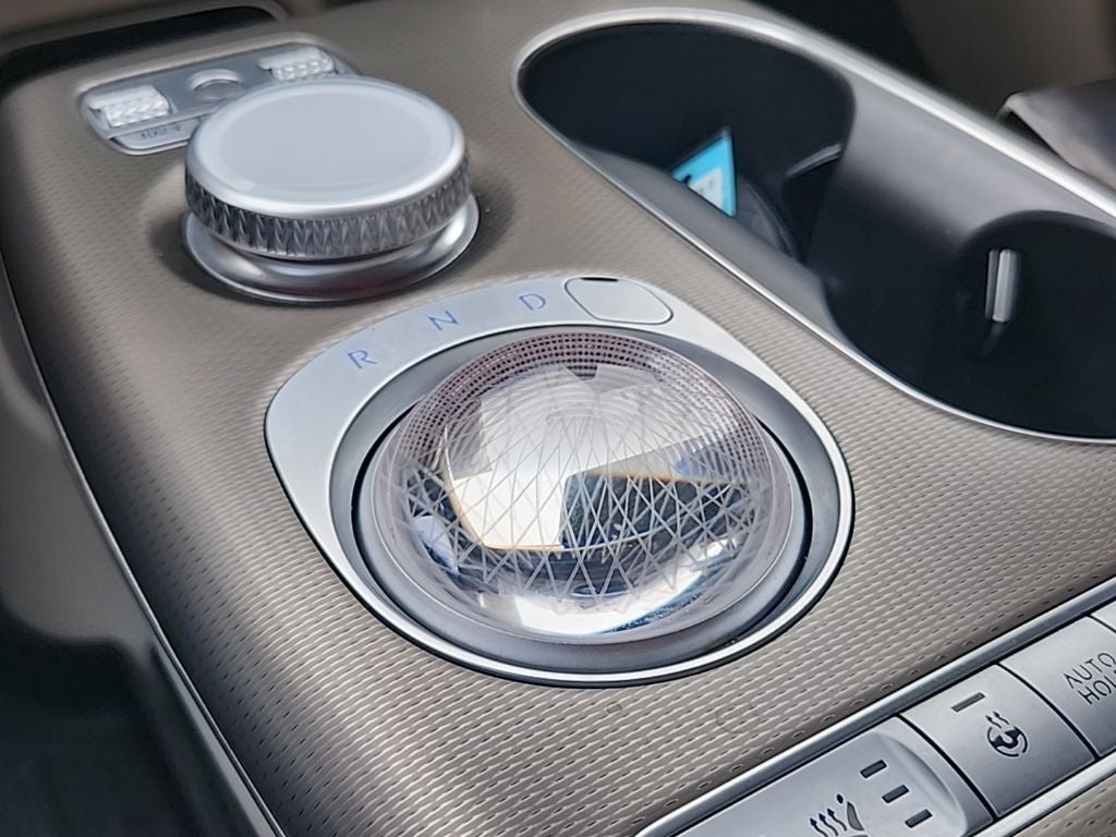 2023 Genesis GV60 Advanced AWD