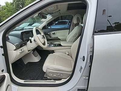 2023 Genesis GV60 Advanced AWD