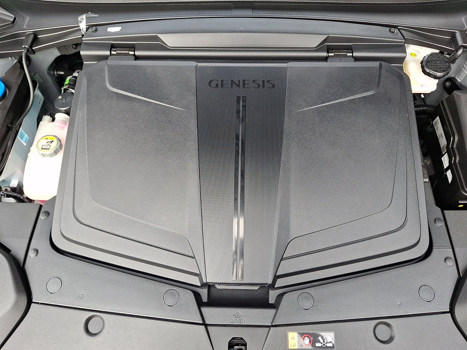 2025 Genesis GV60 Performance AWD