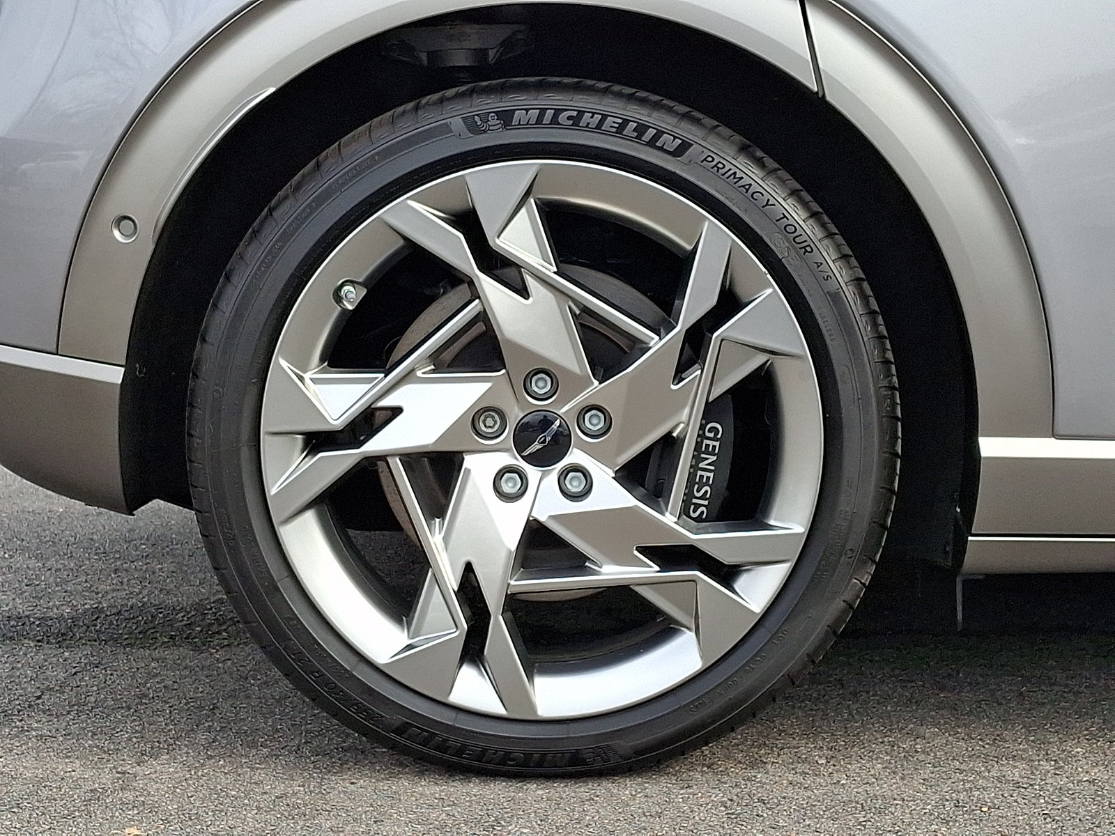 2025 Genesis GV60 Performance AWD