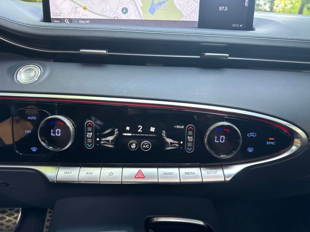 2023 Genesis GV70 2.5T AWD