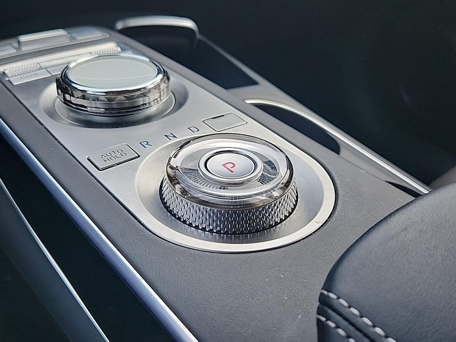 2023 Genesis GV70 2.5T AWD