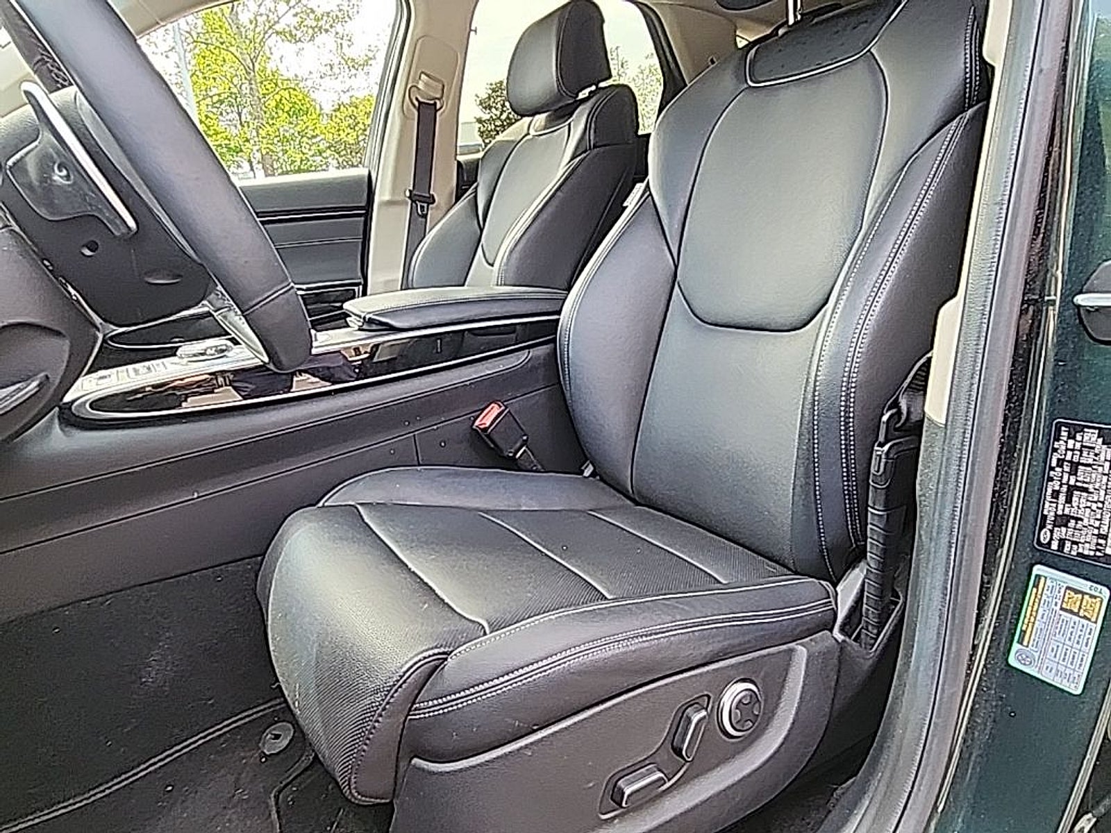 2023 Genesis GV70 2.5T AWD
