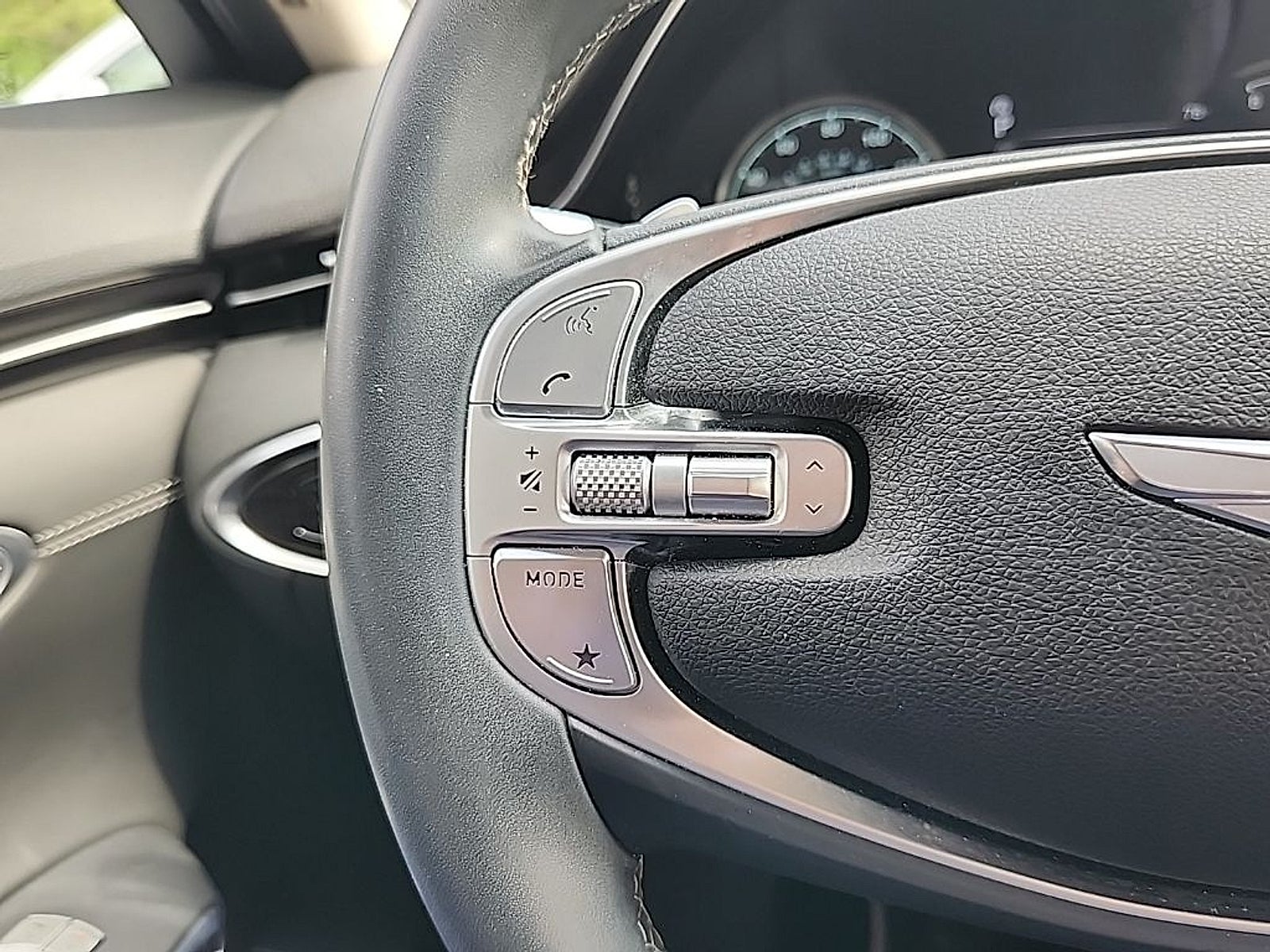 2023 Genesis GV70 2.5T AWD