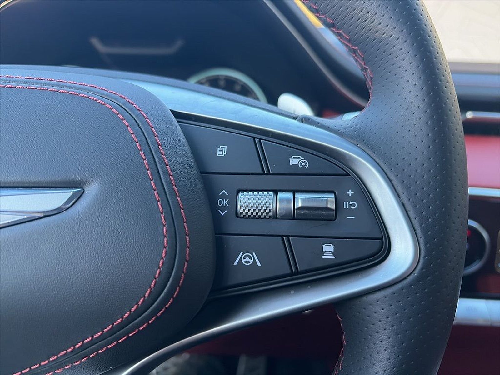 2025 Genesis GV70 2.5T AWD