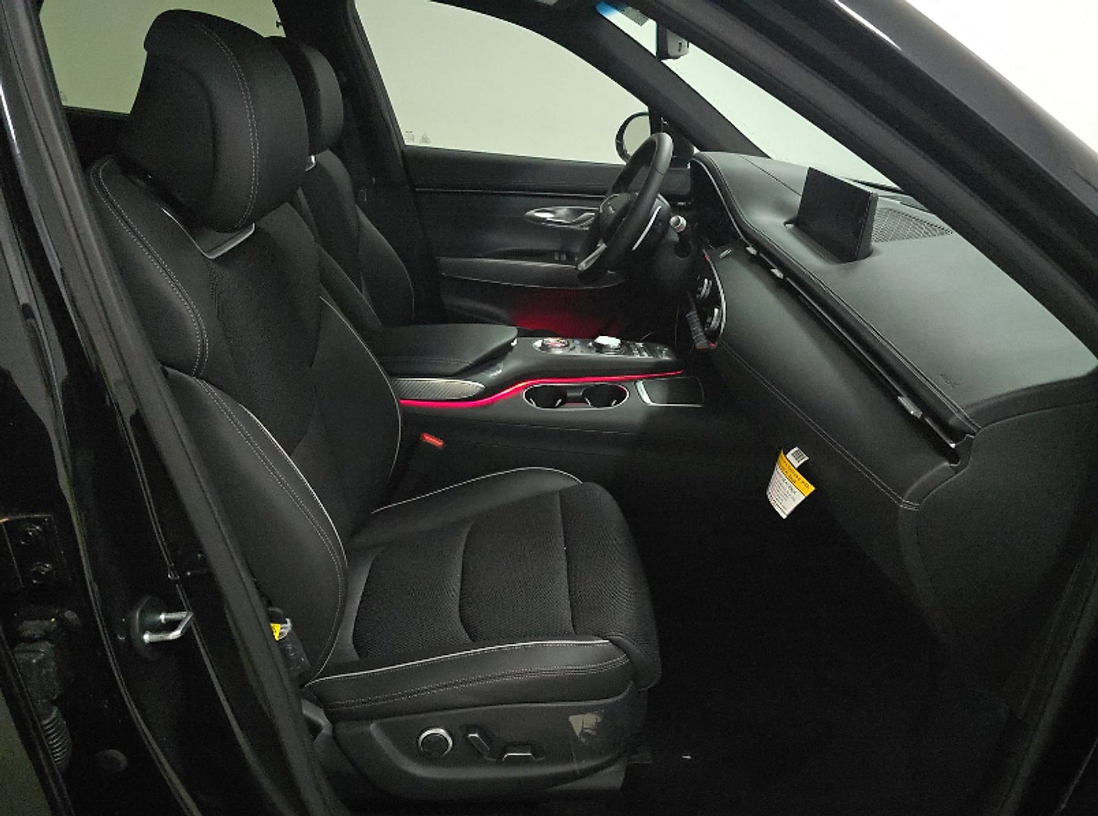 2025 Genesis GV70 2.5T AWD