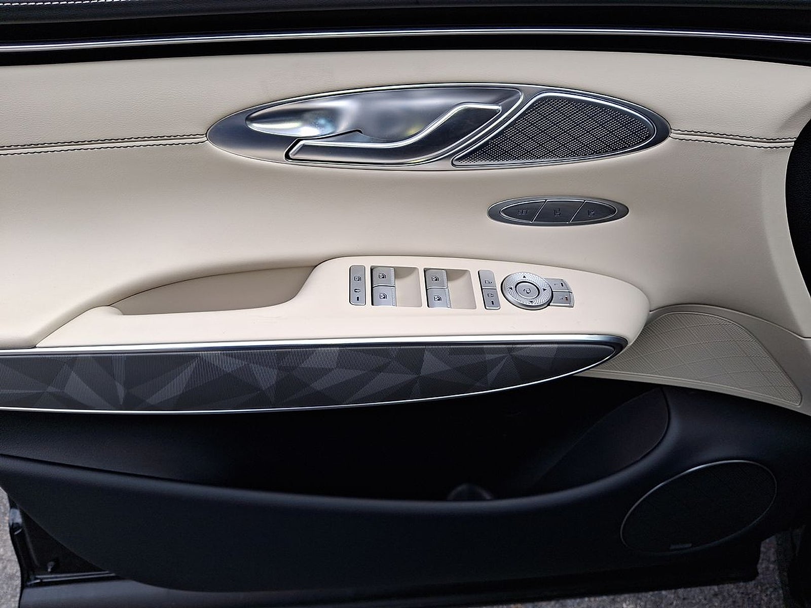 2025 Genesis GV70 3.5T AWD Sport