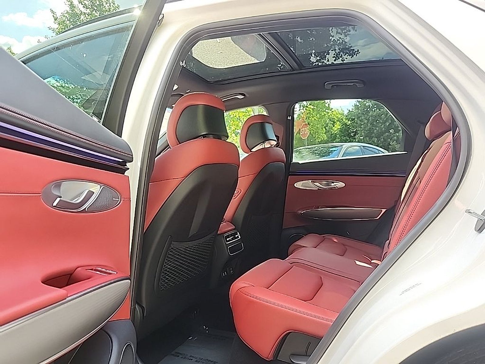 2026 Genesis GV70 3.5T Sport Advanced