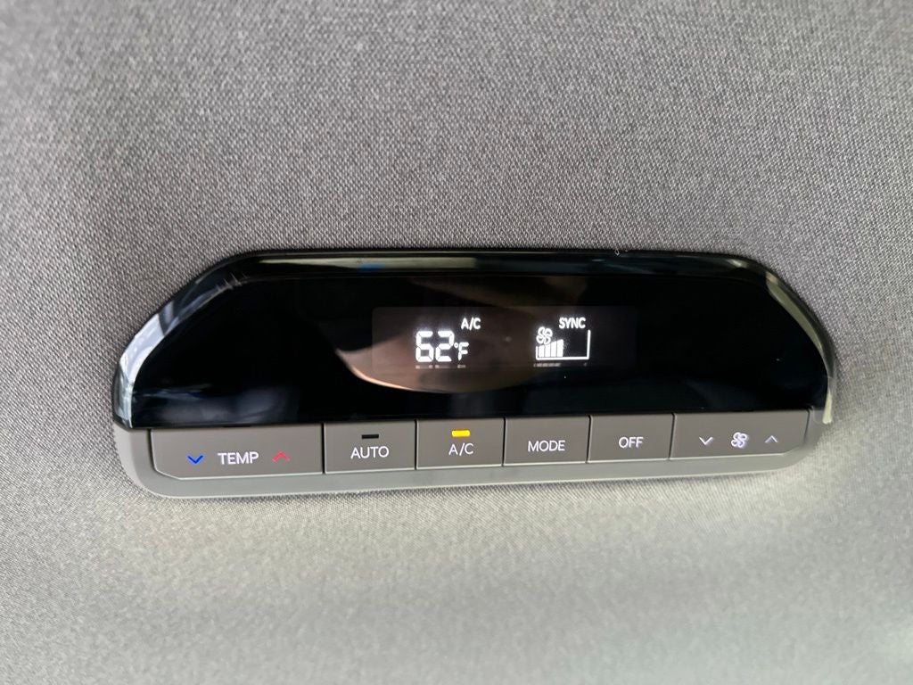 2024 Kia EV9 Light Long Range