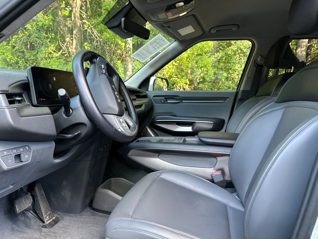 2024 Kia EV9 Light Long Range