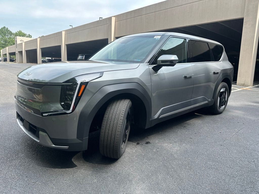 2024 Kia EV9 Light Long Range