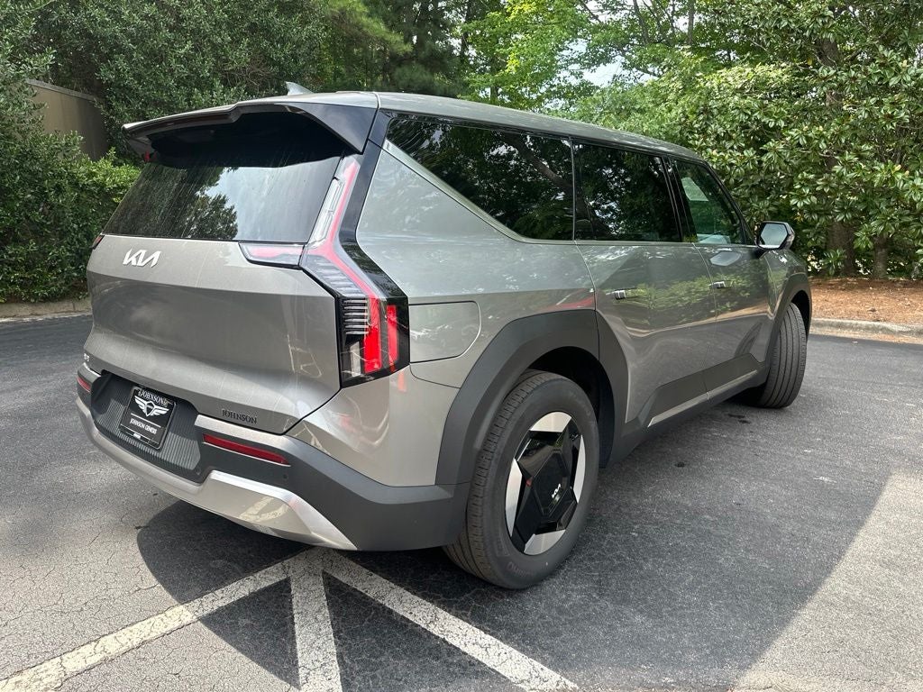 2024 Kia EV9 Light Long Range