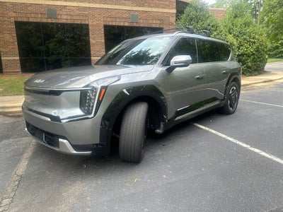 2024 Kia EV9 Land