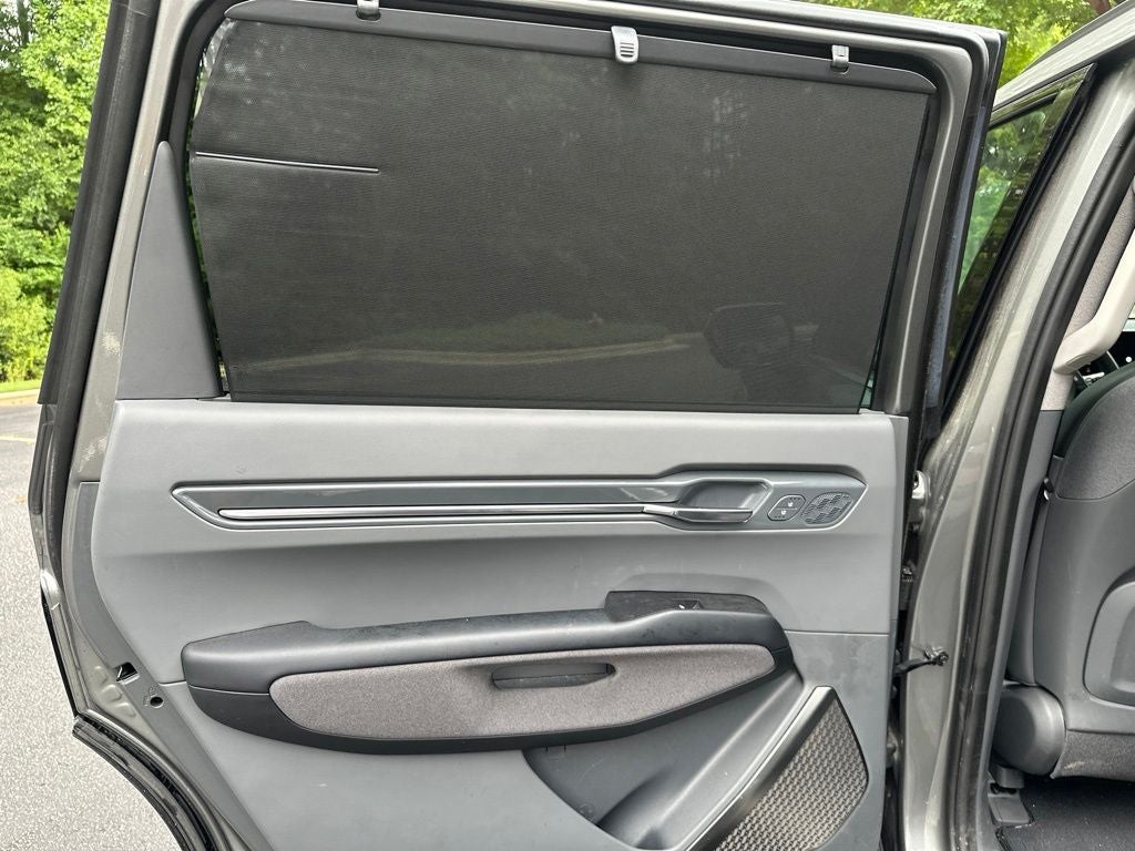 2024 Kia EV9 Land