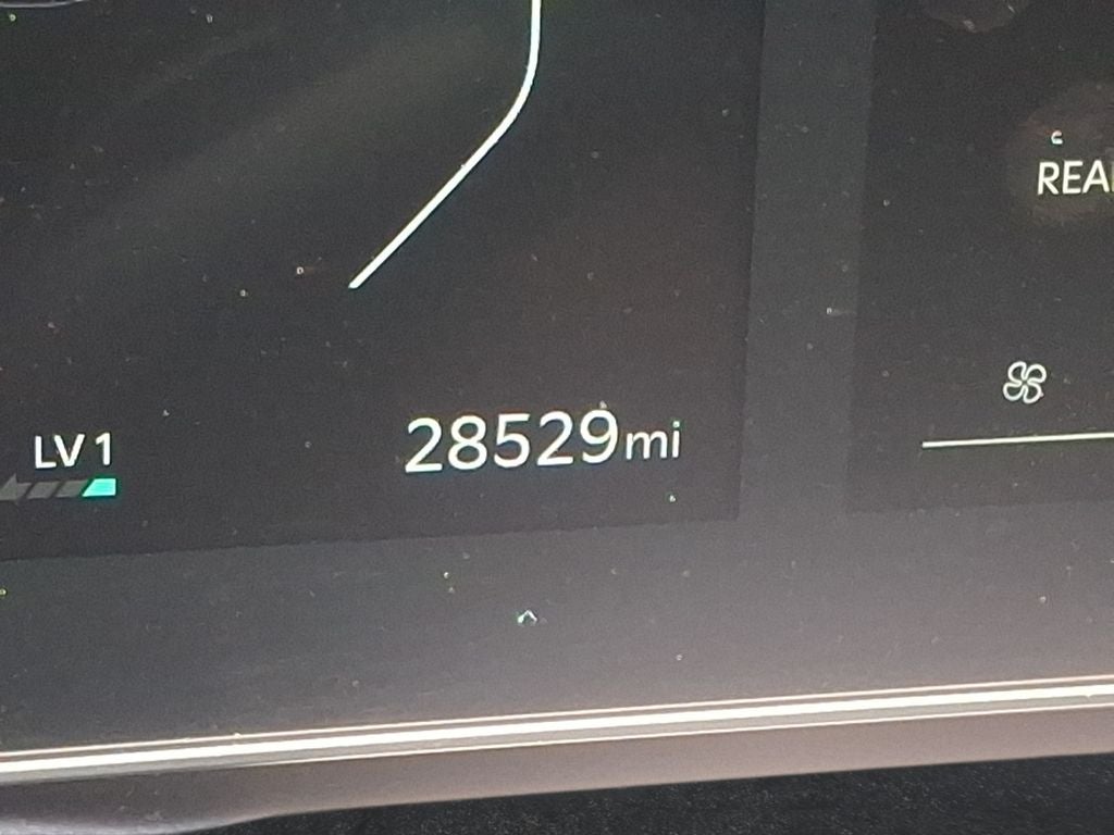 2024 Kia EV9 Land