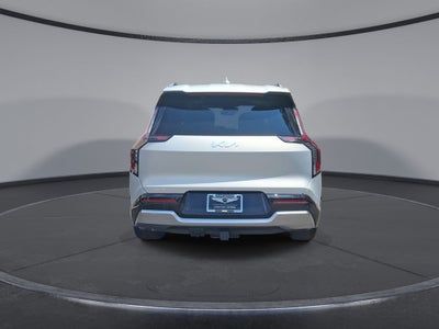 2024 Kia EV9 Land
