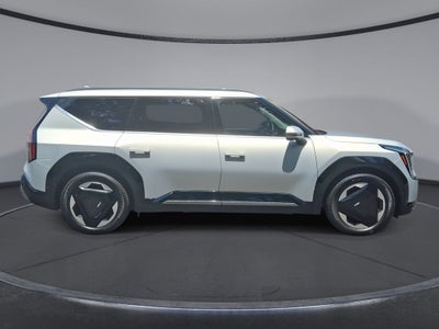 2024 Kia EV9 Land