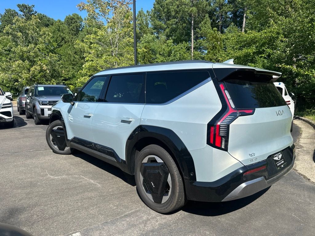 2024 Kia EV9 Land