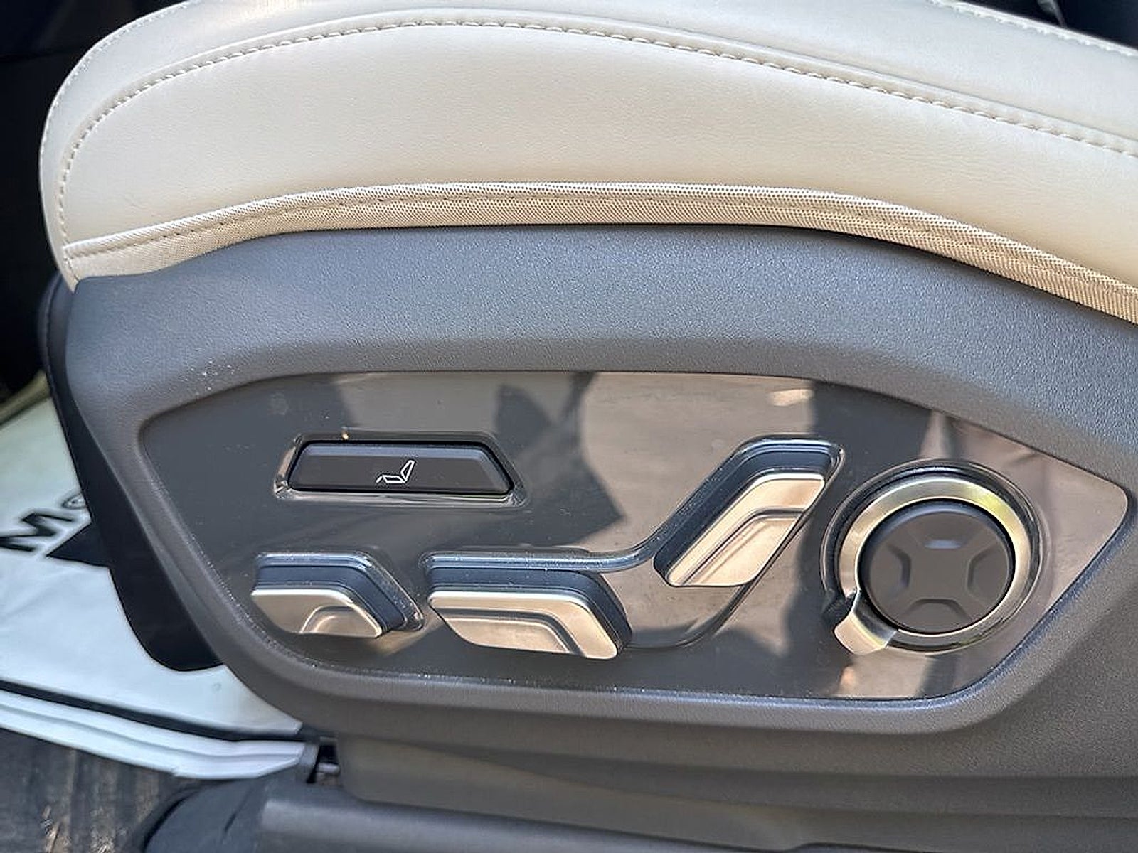2024 Kia EV9 GT-Line