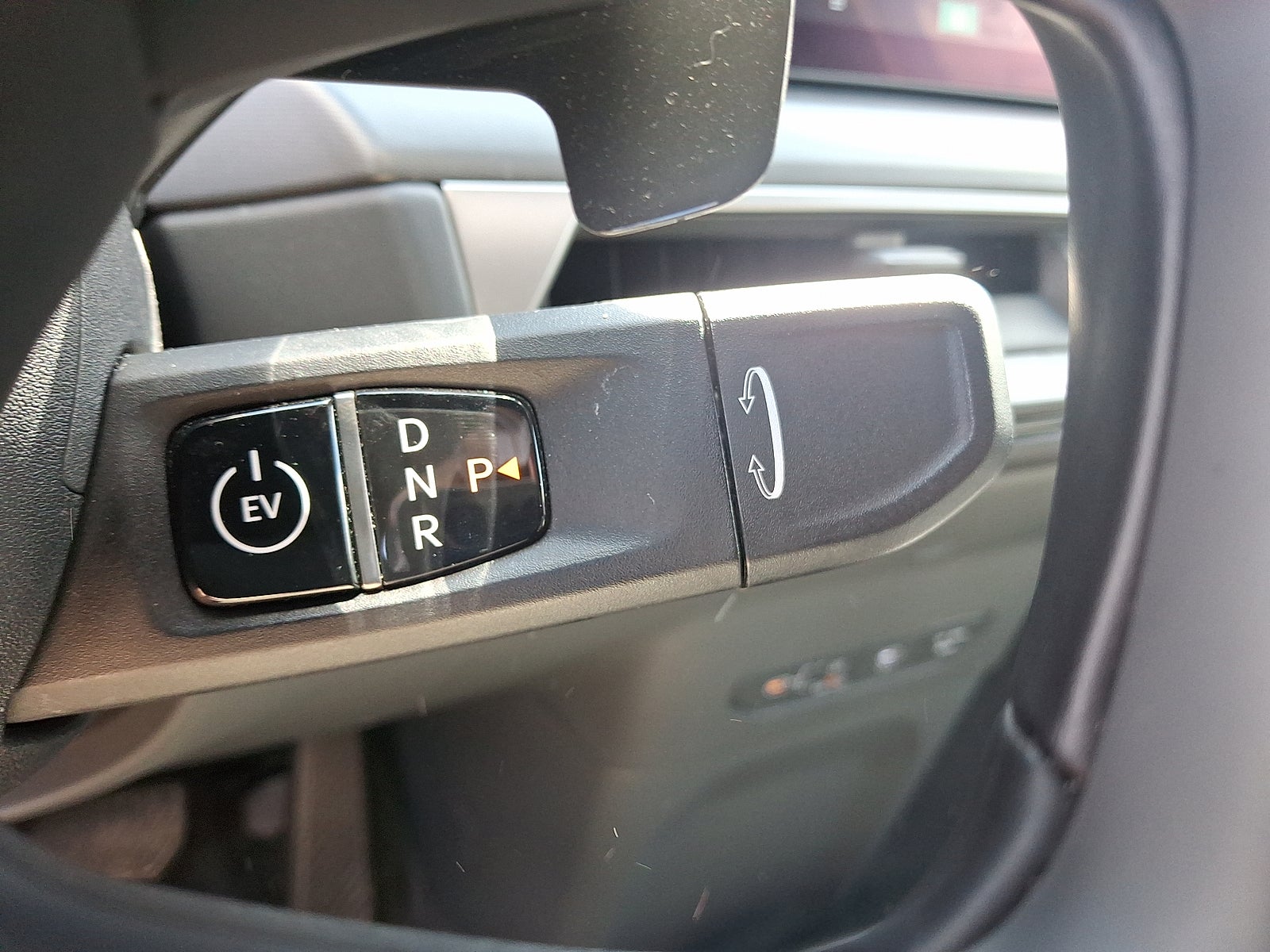 2024 Kia EV9 Wind