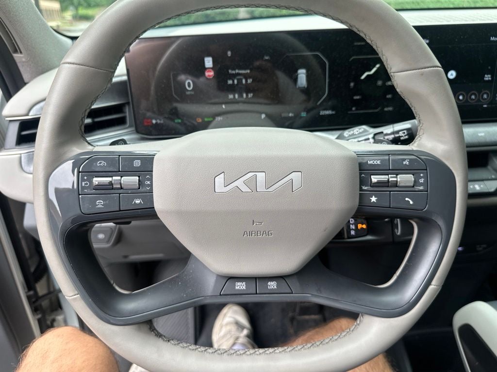 2024 Kia EV9 Wind
