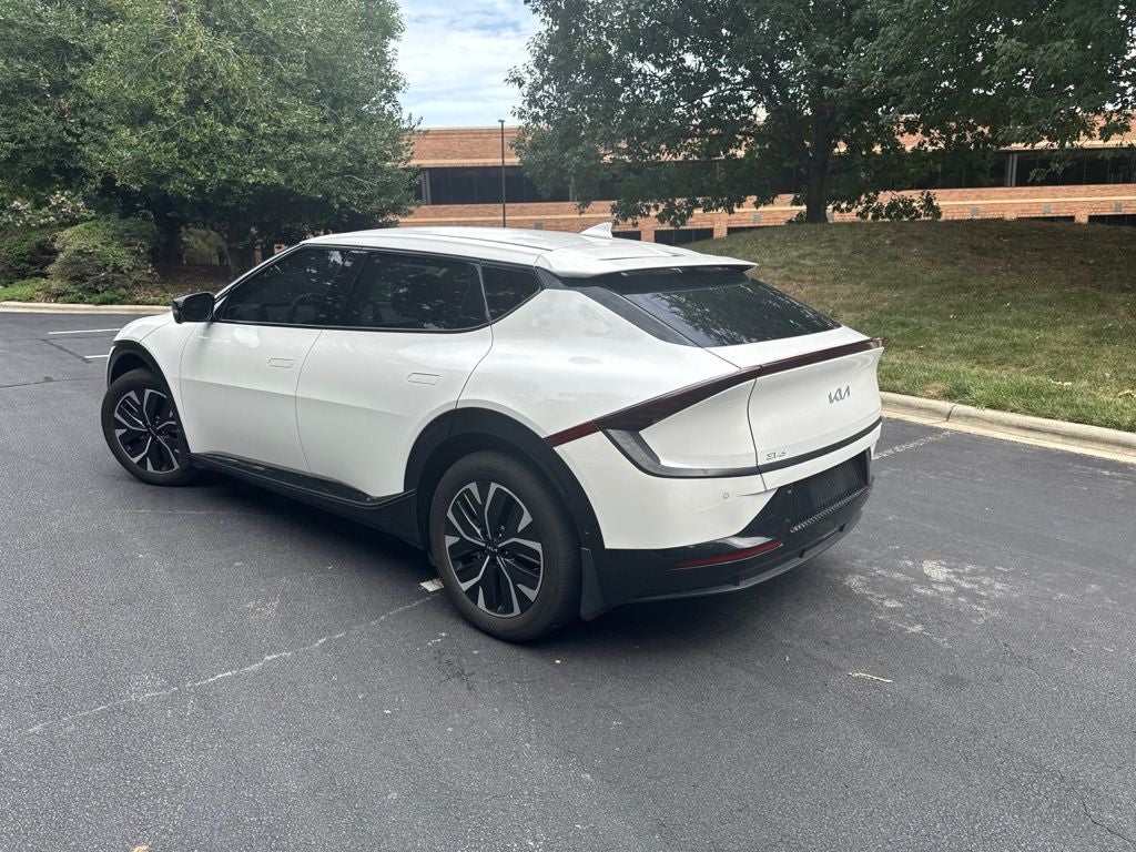 2024 Kia EV6 Wind