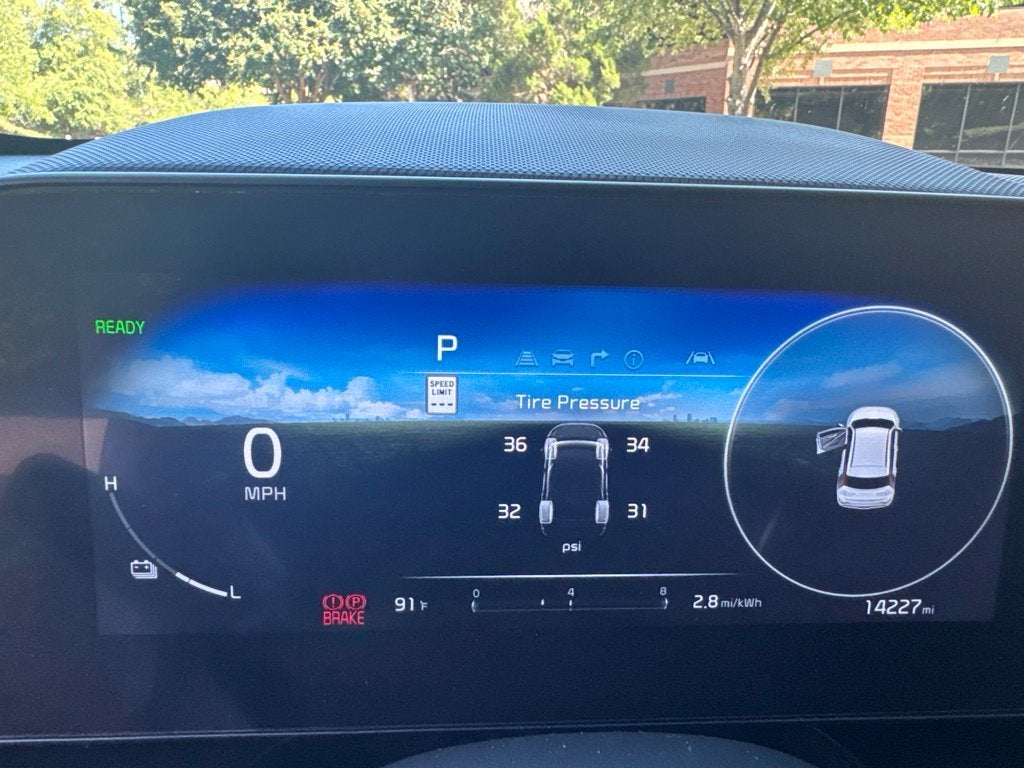 2025 Kia Niro EV Wind