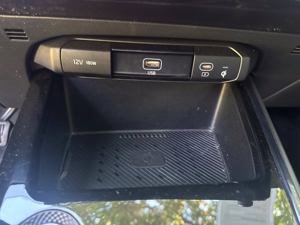 2025 Kia Niro EV Wind