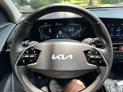 2024 Kia Niro Plug-In Hybrid EX