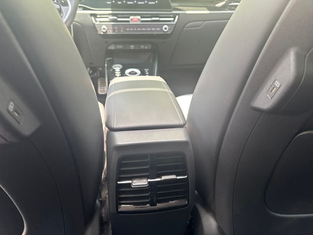 2024 Kia Niro EV Wave