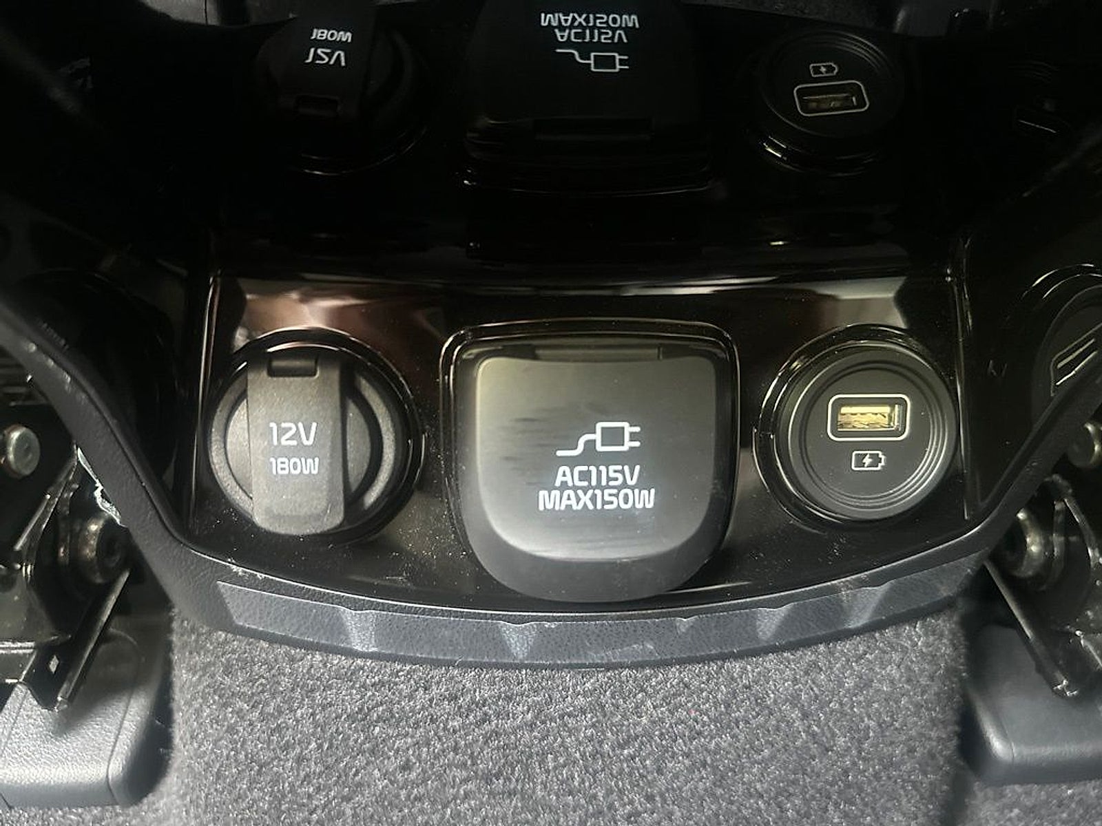 2024 Kia Sorento Plug-In Hybrid SX Prestige
