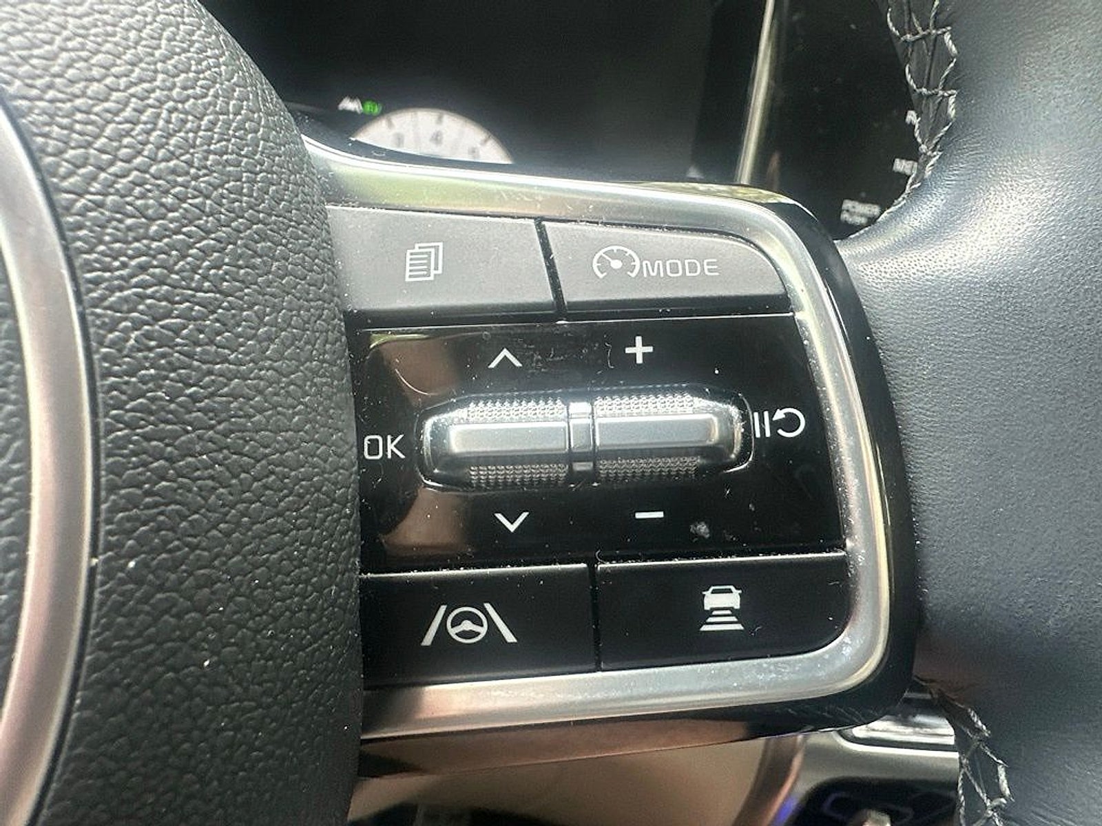 2024 Kia Sorento Plug-In Hybrid SX Prestige