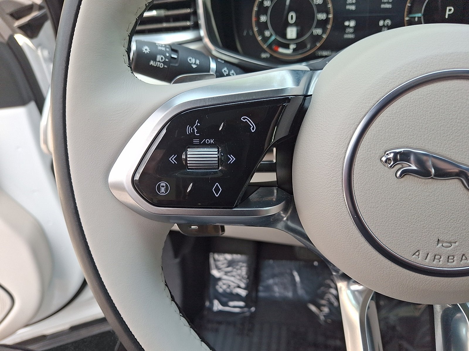 2025 Jaguar F-PACE R-Dynamic S P250 AWD Automatic