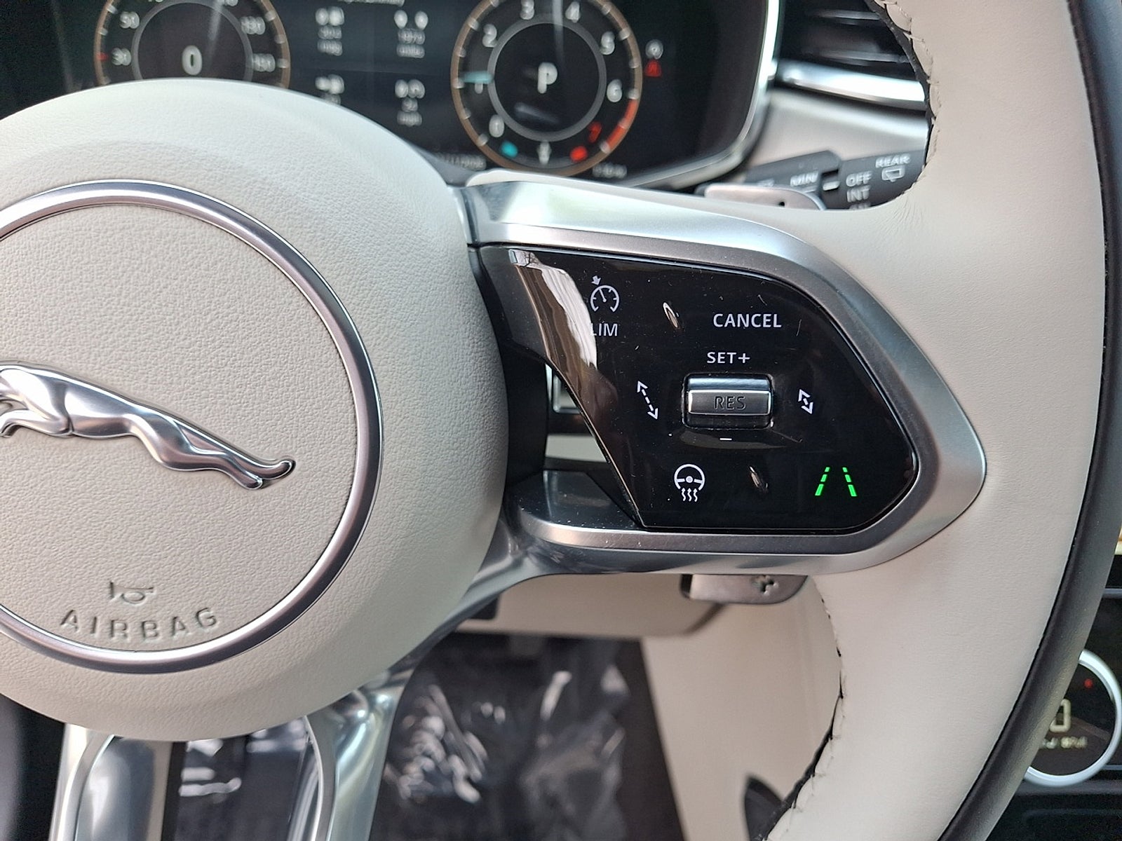 2025 Jaguar F-PACE R-Dynamic S P250 AWD Automatic