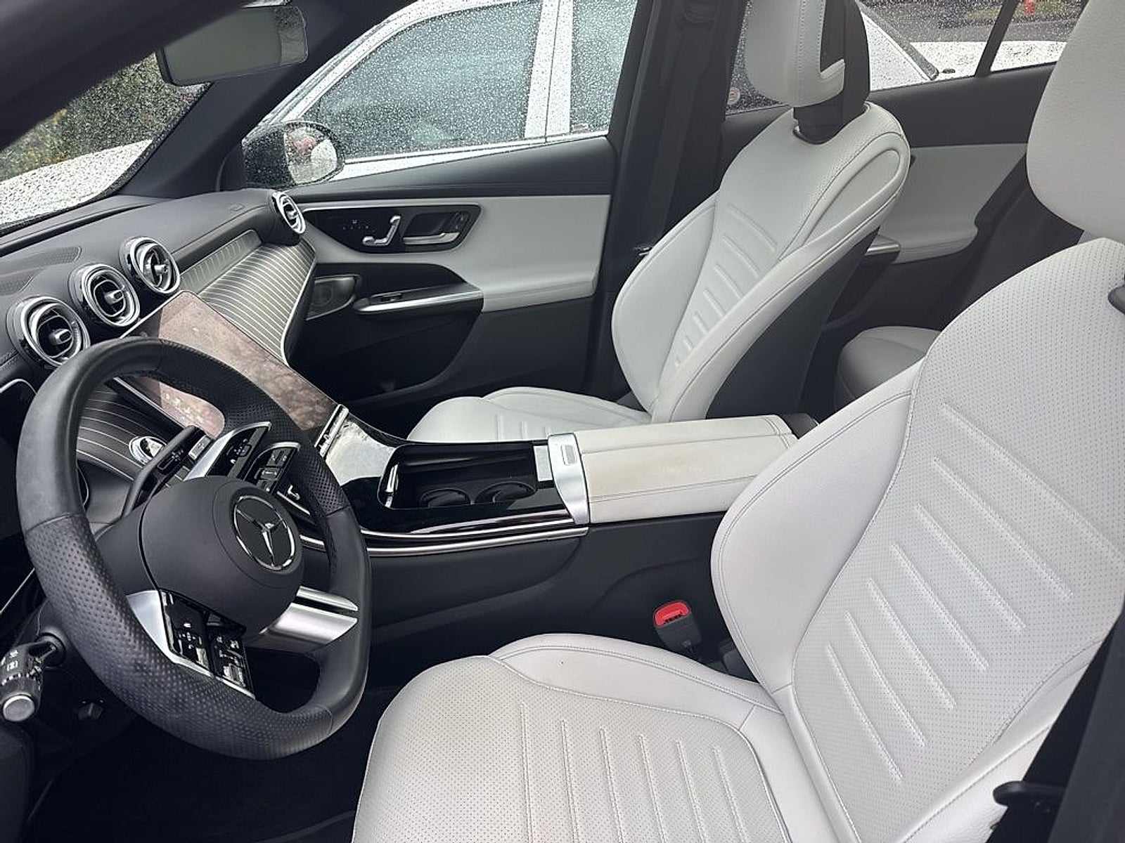 2023 Mercedes-Benz GLC 300 4MATIC® SUV