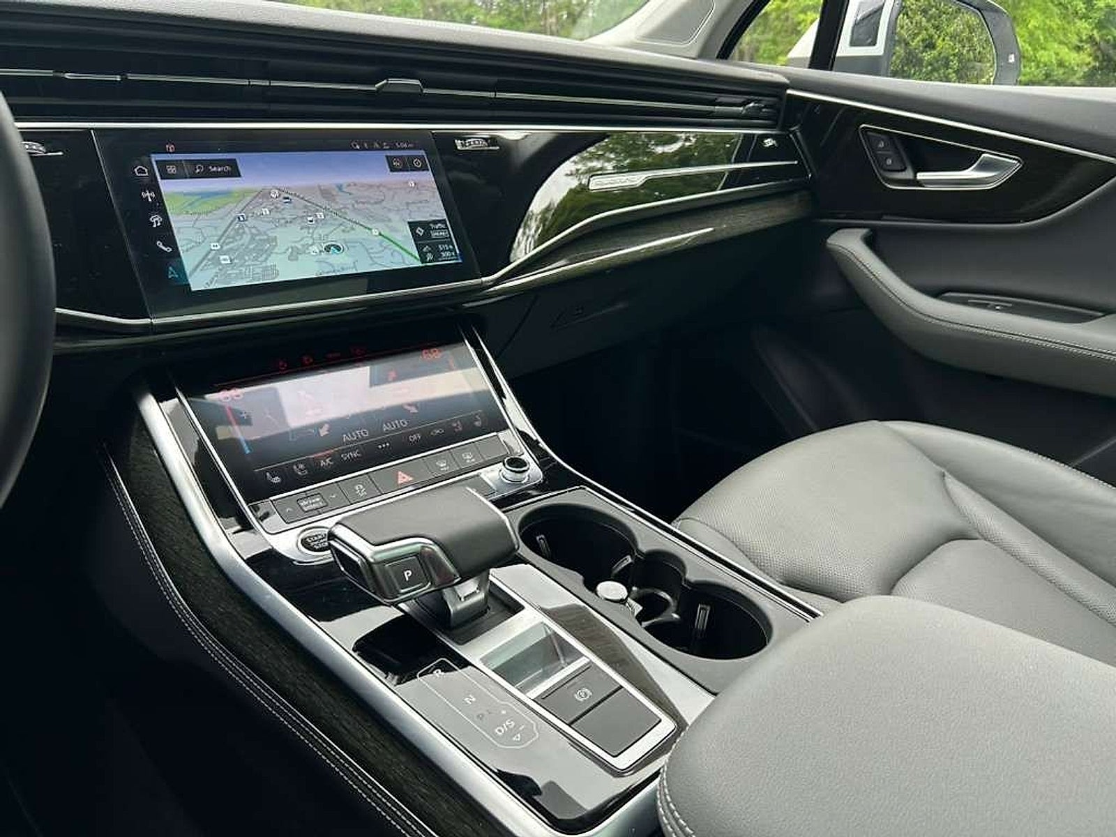 2025 Audi Q7 Premium Plus 45 TFSI quattro Tiptronic