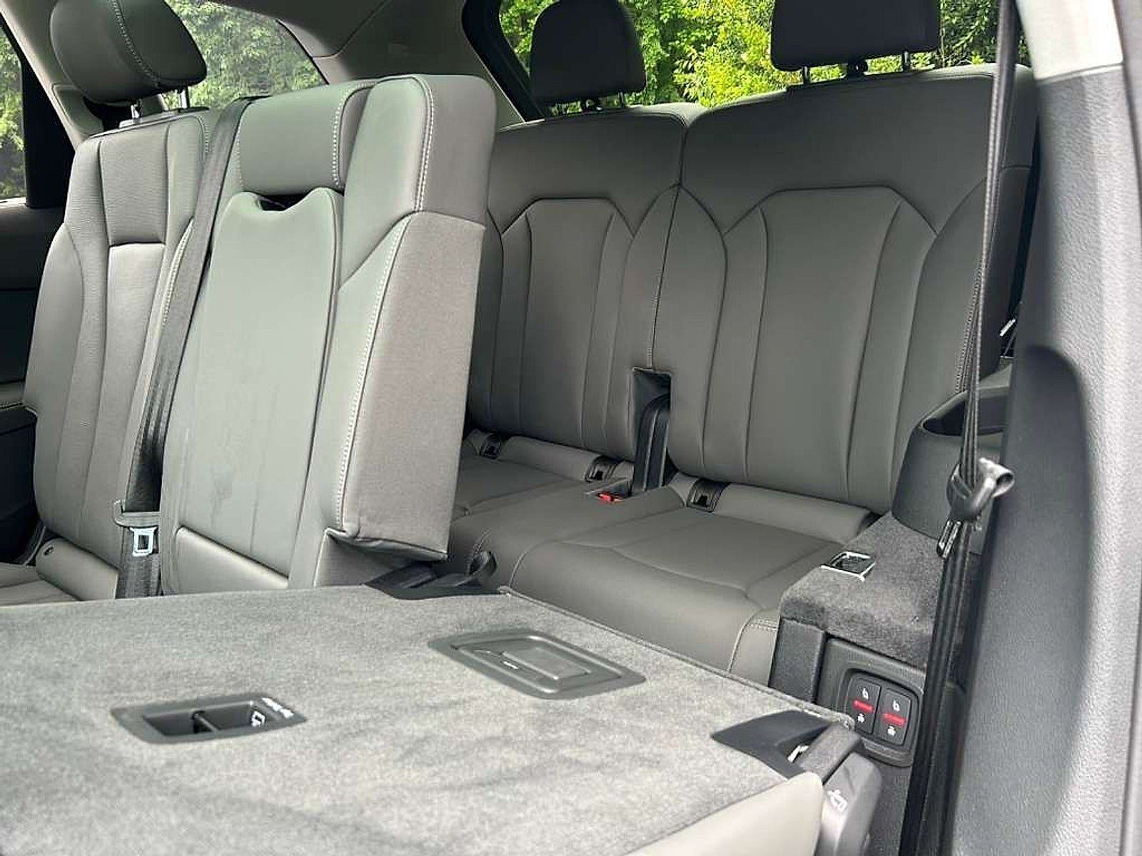 2025 Audi Q7 Premium Plus 45 TFSI quattro Tiptronic