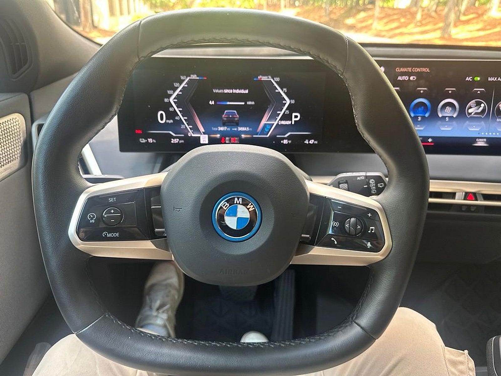 2023 BMW iX M60