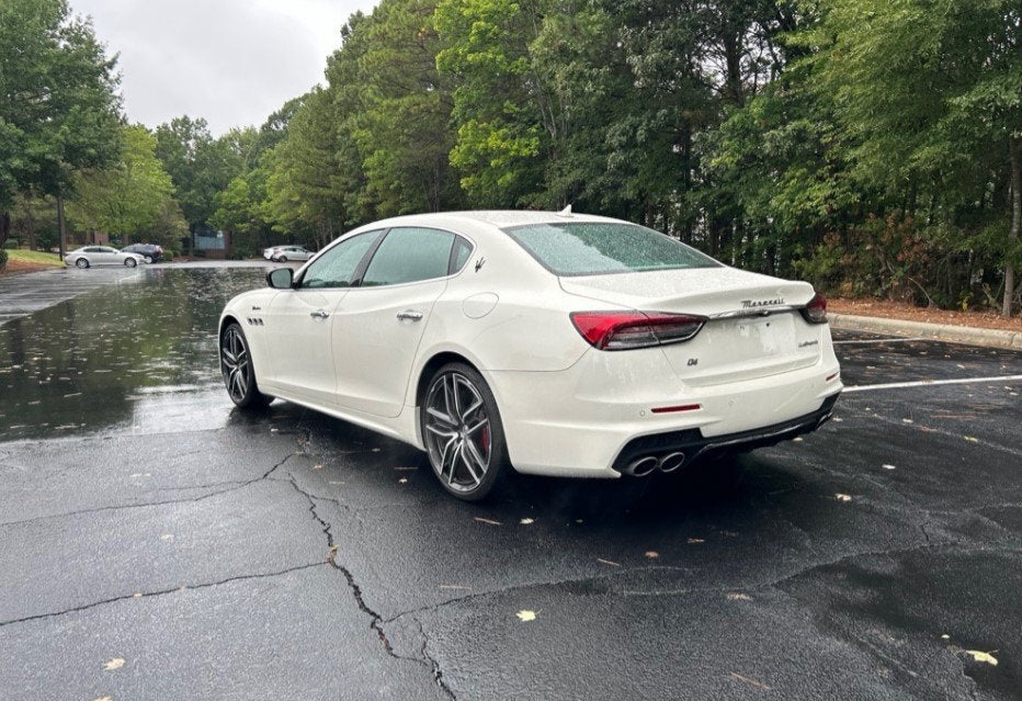 2024 Maserati Quattroporte Modena Ultima Q4