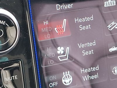 2021 RAM 1500 Limited Crew Cab 4x4 5'7" Box