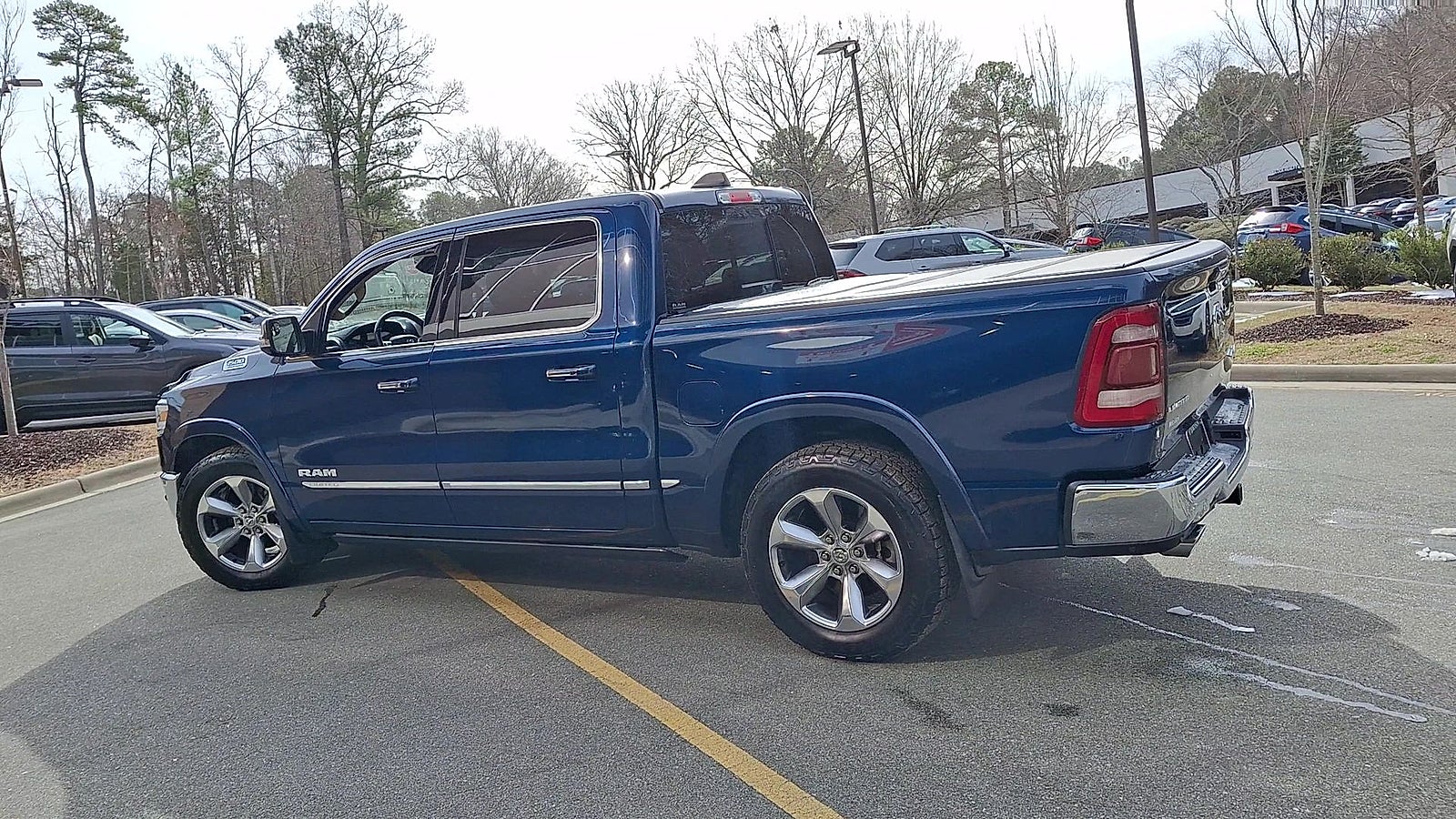 2021 RAM 1500 Limited Crew Cab 4x4 5'7" Box