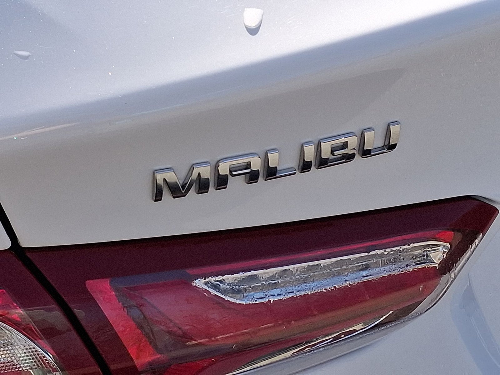 2022 Chevrolet Malibu FWD LT