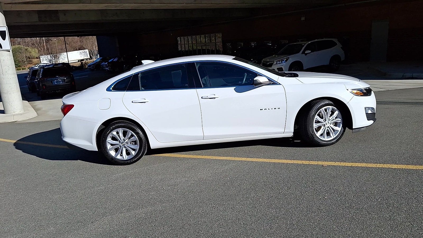 2022 Chevrolet Malibu FWD LT