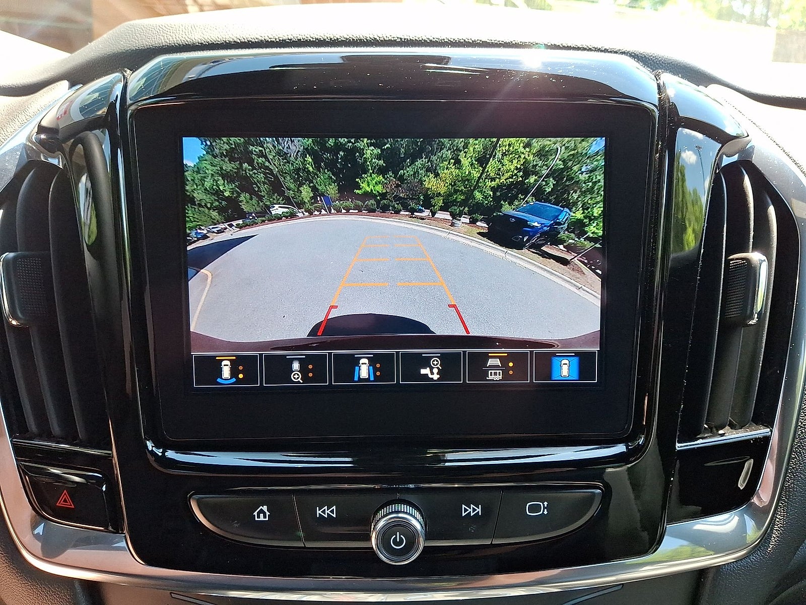 2023 Chevrolet Traverse FWD RS