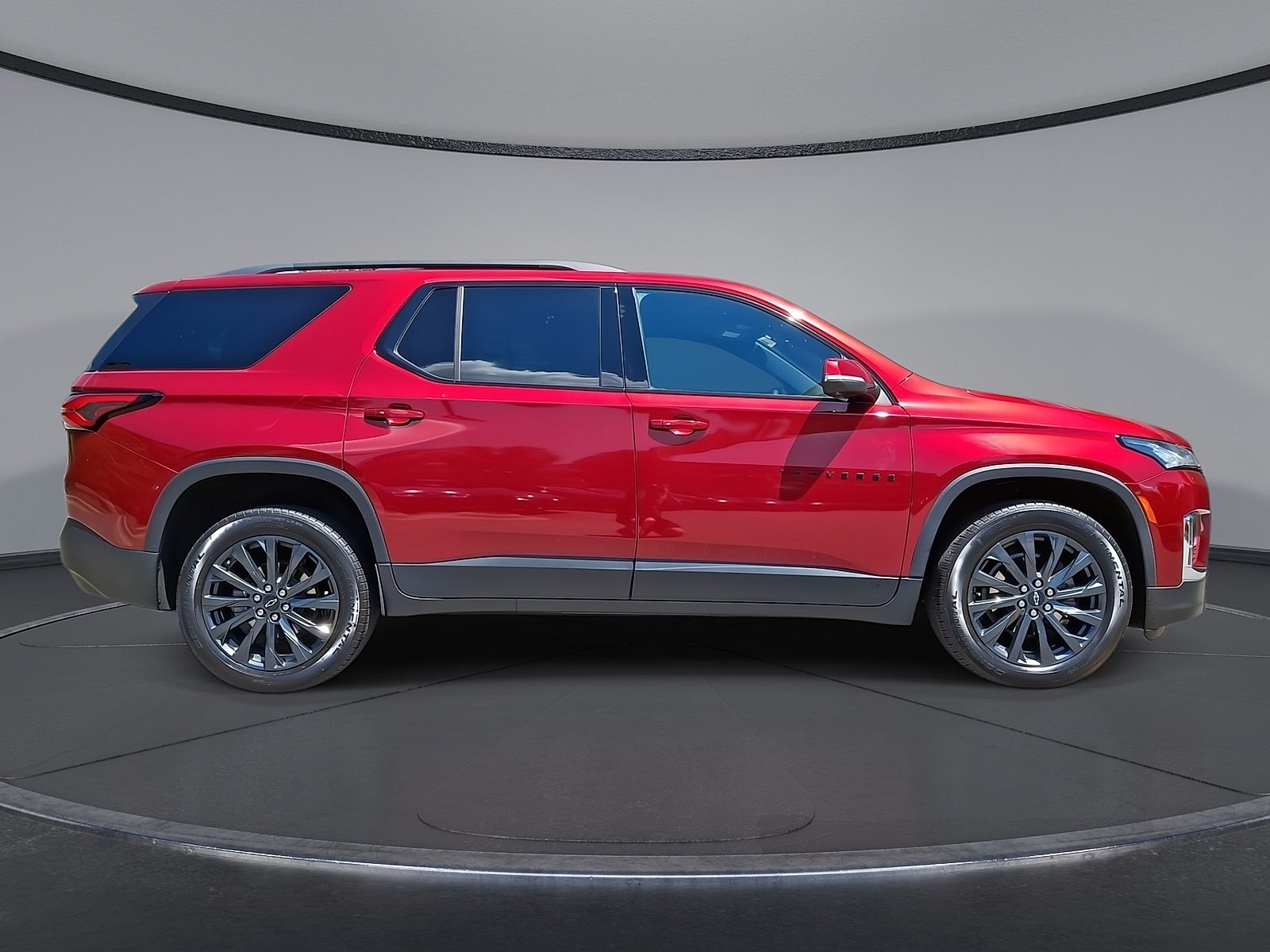 2023 Chevrolet Traverse FWD RS