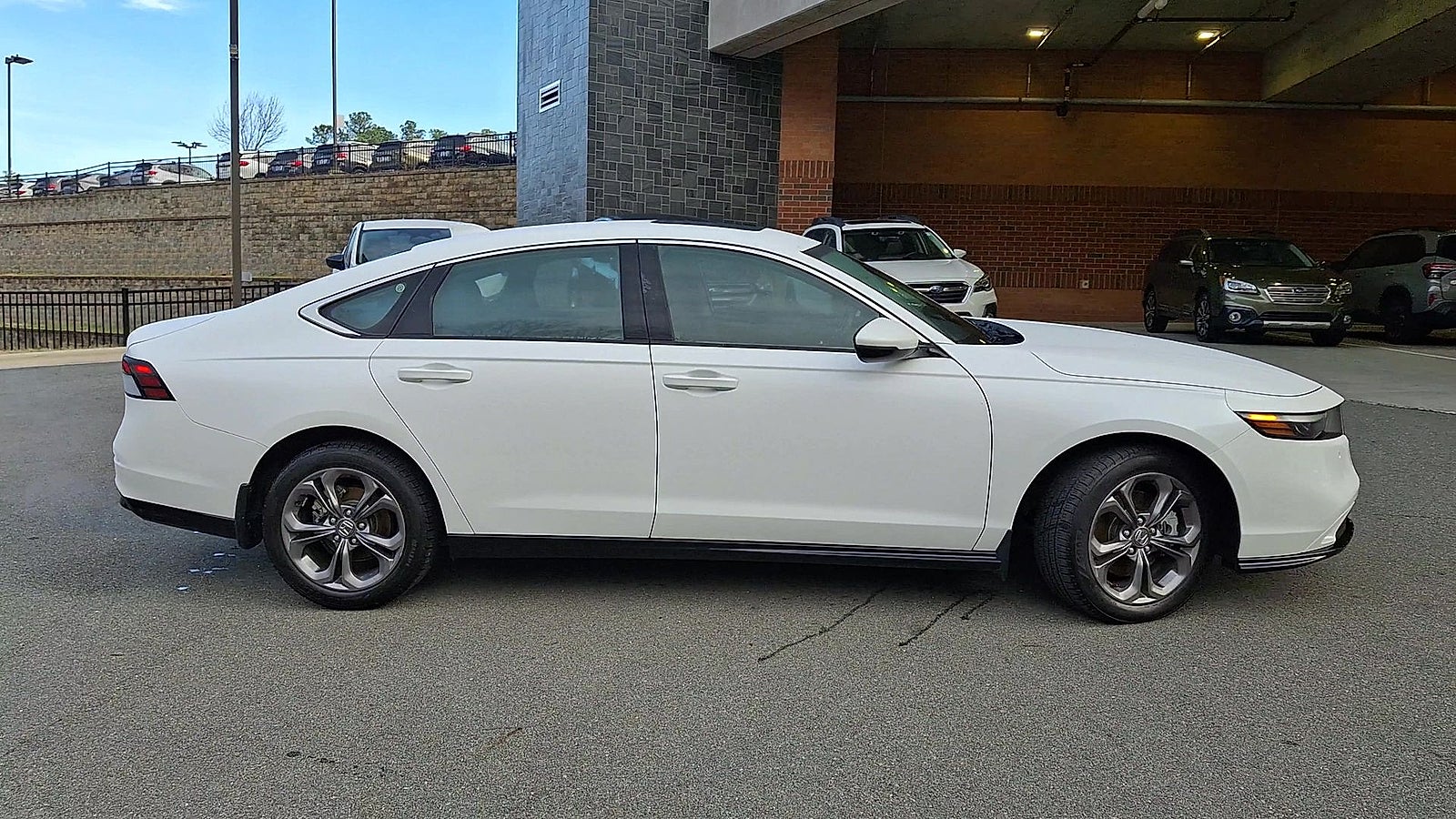 2023 Honda Accord Hybrid EX-L