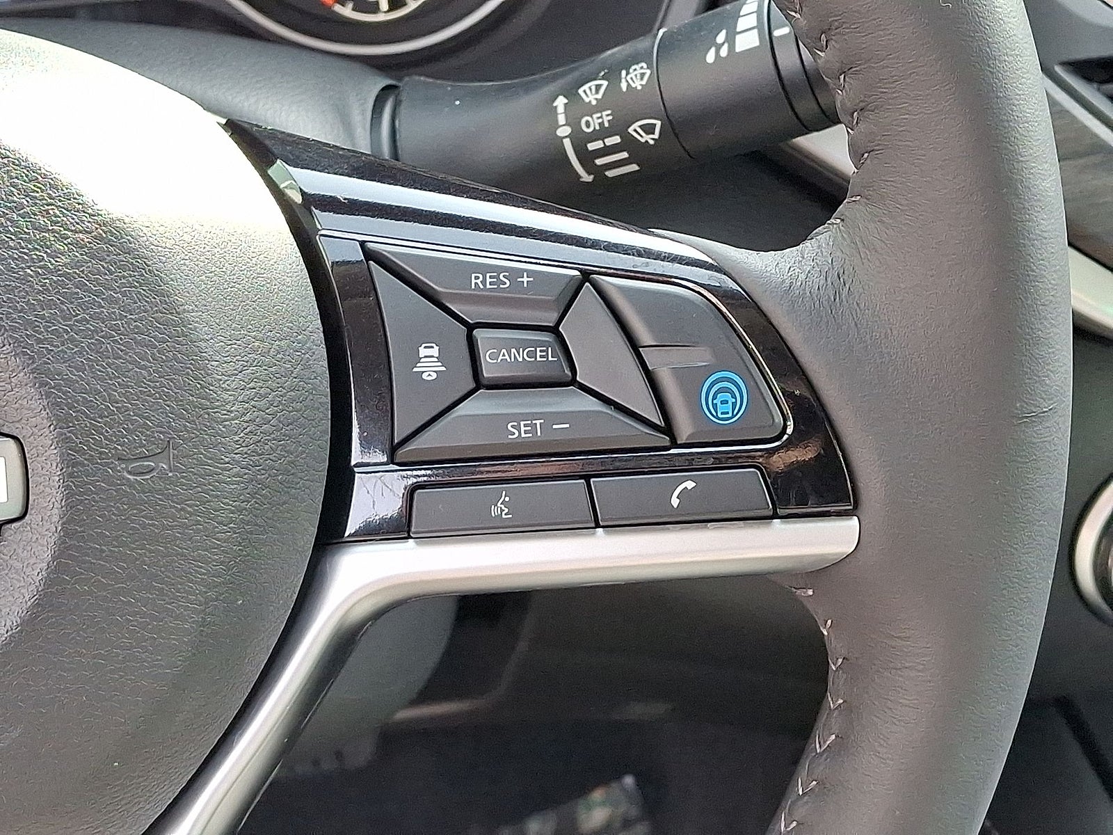 2025 Nissan Altima SL AWD